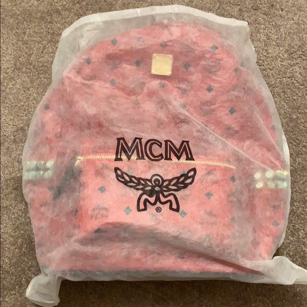 MCM Red book bag (BRAND NEW)